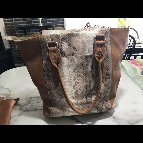 Liz Claiborne Snakeskin Purse - Picture 3 of 4